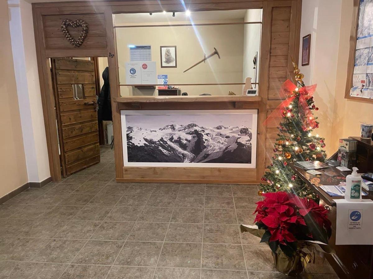 Residence Le Marmotte Gressoney-la-Trinité Esterno foto