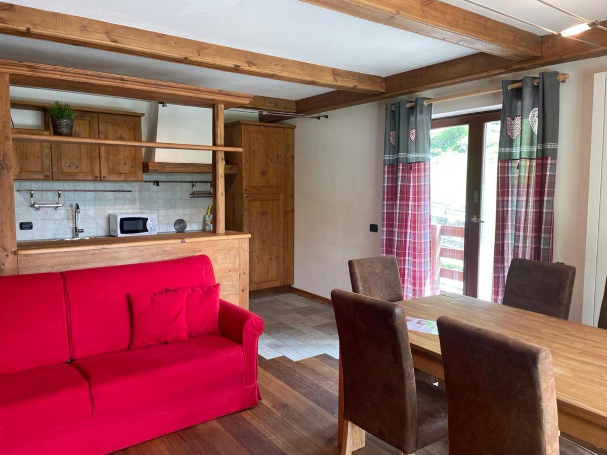 Residence Le Marmotte Gressoney-la-Trinité Esterno foto